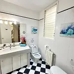 On Aribau فندق مبيت وإفطار *