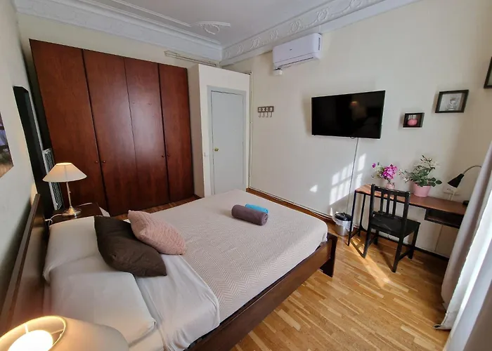 Bed and Breakfast On Aribau
